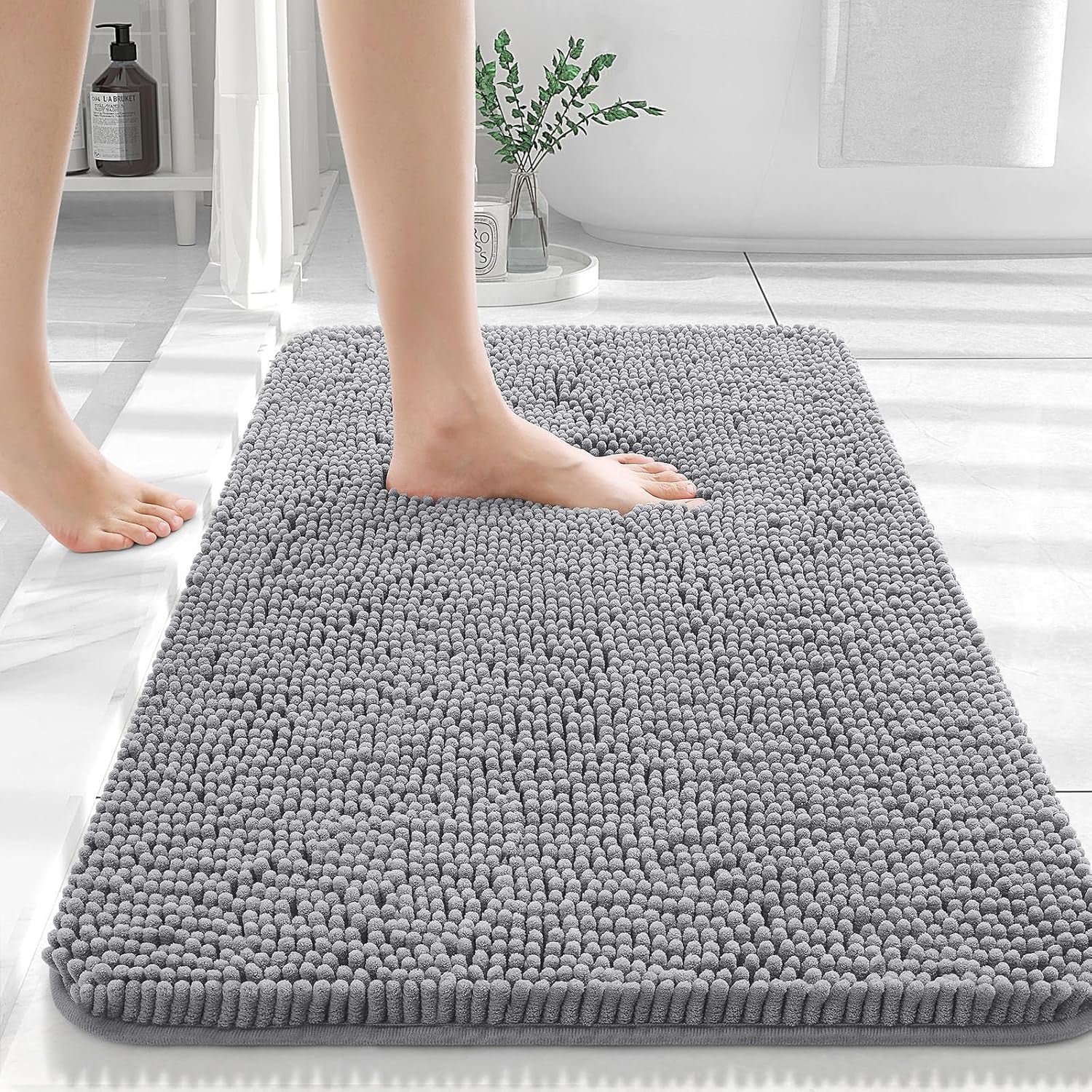 Luxurious Grey Chenille Bath Rugs - Extra Soft, Quick-Dry, and Machine Washable with Rubber Backing for Ultimate Comfort and Style